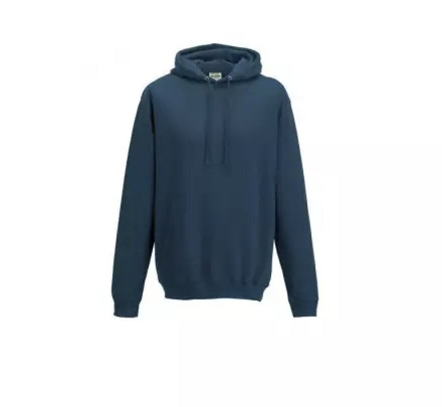 Un sweat à capuche bleu canard en coton sur fond blanc, un exemple de vêtements d’occasion de qualité